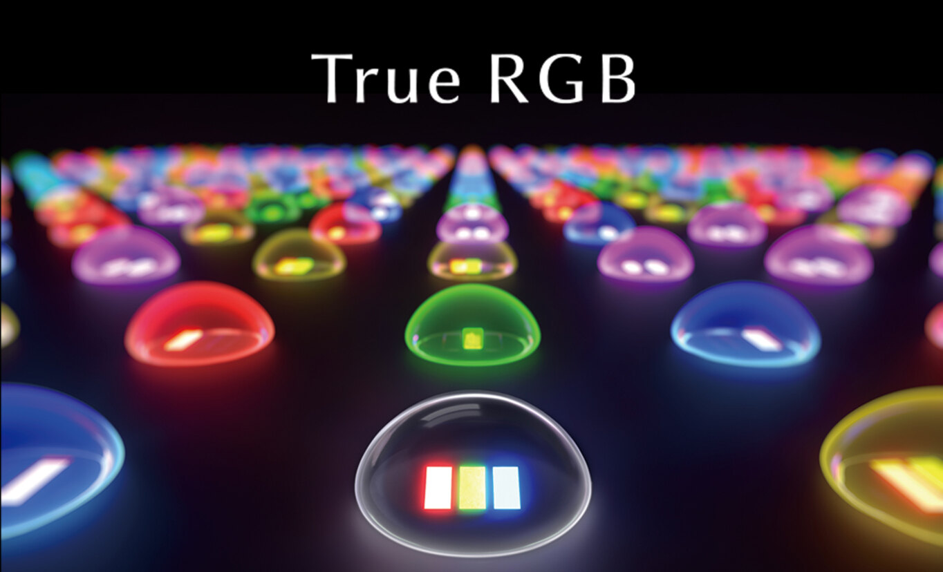 Sony True RGB 以紅、綠、藍三原色 LED 獨立光源直接發光，呈現精準純淨的色彩。