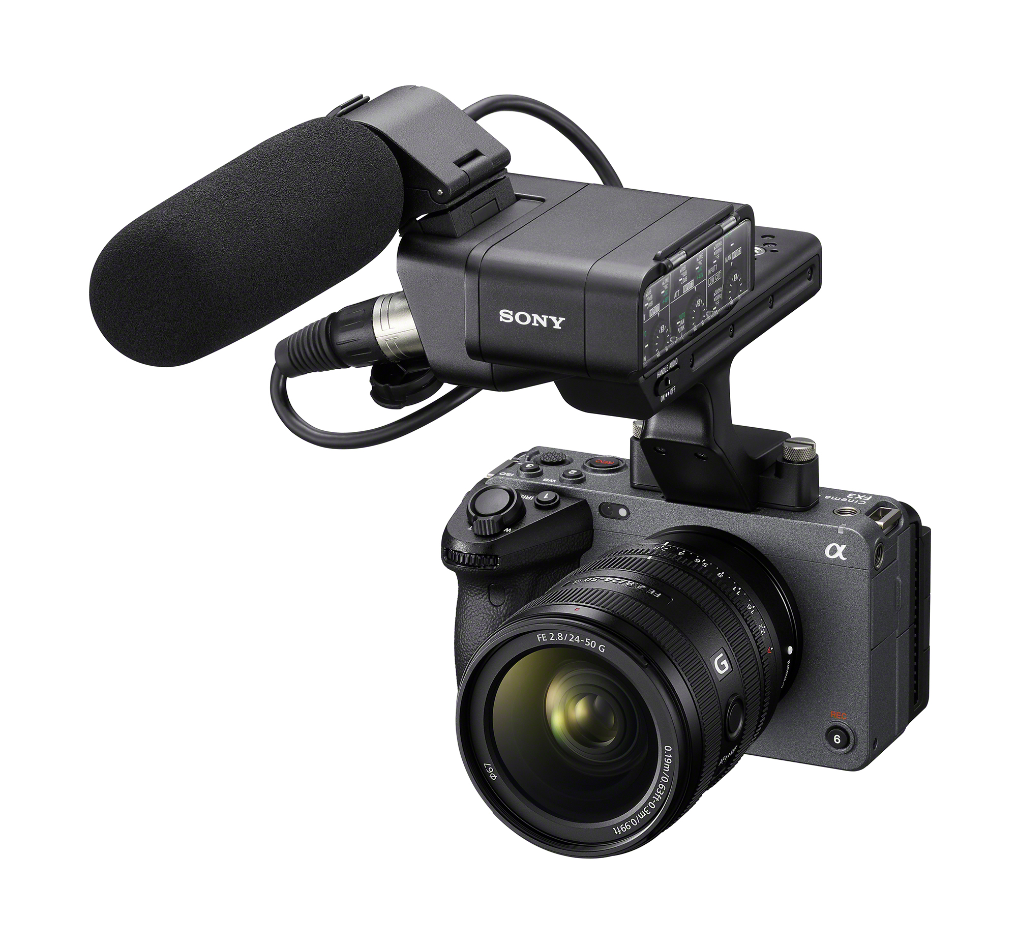 鏡頭安裝在相機 ILME-FX3 上