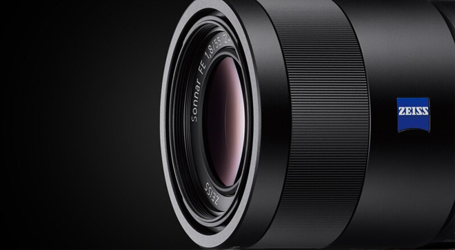 Sony 與 ZEISS 聯手打造,追求更優美的成像