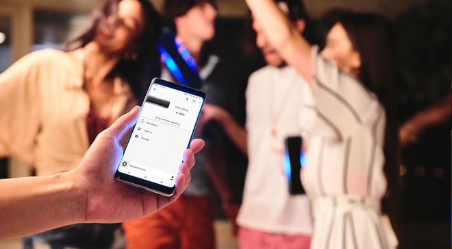 使用 Sony | Music Center 應用程式控制派對氣氛
