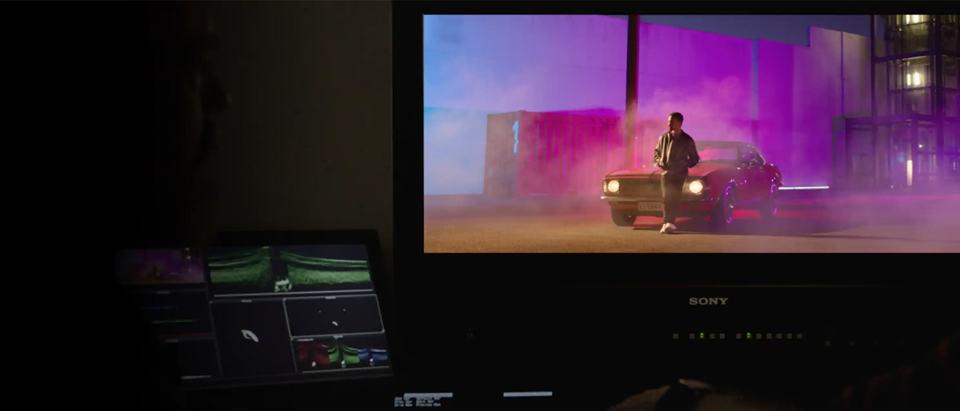 由 CineAlta 支援的建立者模式